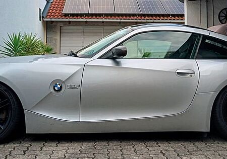 BMW Z4 Coupe 3.0Si mit M-Paket und M-Felgen