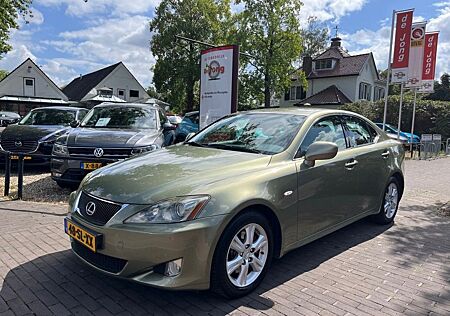 Lexus IS 250 BUSINESS automatik / AIRCO-ECC / NAVI / A