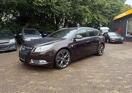 Opel Insignia A Sports Tourer Innovation 4x4 (OPC)
