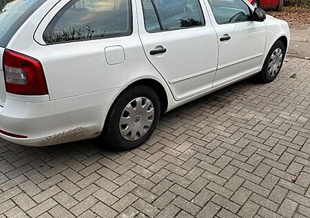 Skoda Octavia 1.6 TDI Kombi