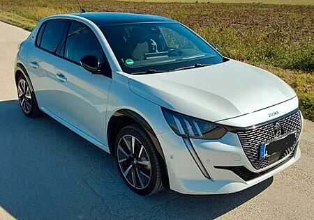 Peugeot e-208 136 GT Pack GT Pack