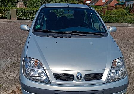 Renault Scenic Expression 1.4 16V Expression