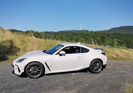 Subaru BRZ 2.4i Sport STI Paket Milltek Komplettanlage