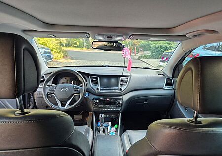 Hyundai Tucson 1.6 T-GDI Premium 4WD DCT Premium