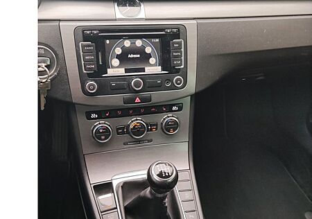 VW Passat Variant Volkswagen 2.0 BlueTDI Comfortline Varia...