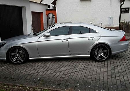 Mercedes-Benz CLS 55 AMG