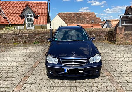Mercedes-Benz C 180 KOMPRESSOR T AVANTGARDE Avantgarde
