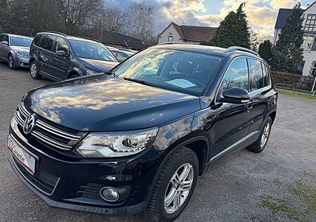 VW Tiguan Volkswagen Sport*Xenon*Navi*Kamera*Scheckheft*Pano*