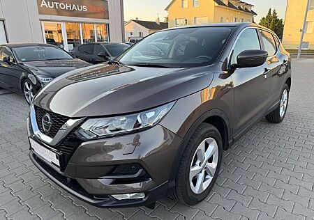 Nissan Qashqai 1,3 Tekna LED Navi 360°-Ka 1.Hand/NAVI/P