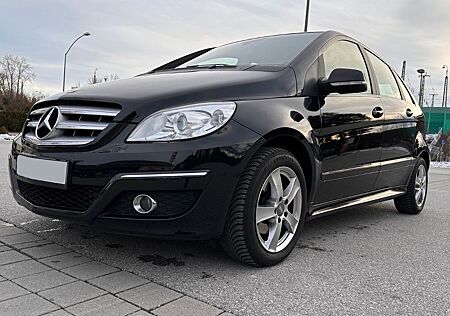 Mercedes-Benz A 180 B 180 CDI - Sauberes Auto!