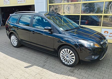 Ford Focus Turnier Titanium