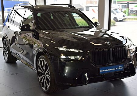 BMW X7 xDrive40d Kristallscheinwerfer Leder Sky B/W