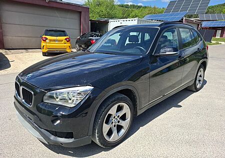 BMW X1 20 i sDrive Sport-Aut/XENON/EURO5/SCHALTWIPPE