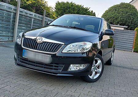 Skoda Fabia 1.2l TSI 63kW Active Sport 1Hd. TÜV Neu