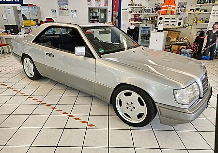 Mercedes-Benz C 220 CE 220 Coupé 124 Oldtimer