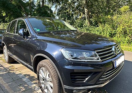 VW Touareg Volkswagen 3.0 V6 TDI SCR Tiptronic -