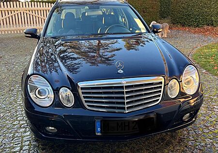 Mercedes-Benz E 200 T Automatik, TÜV neu