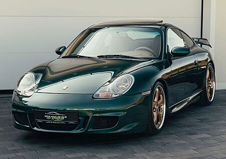 Porsche 996 911 () Carrera | Dschungelgrün | GT3 OPTIK |