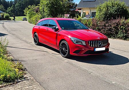 Mercedes-Benz CLA 200 Shooting Brake Sport AMG TOP Vollauss.