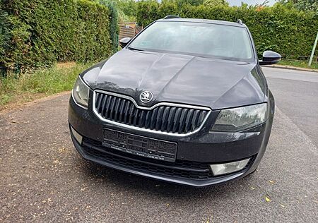 Skoda Octavia 1.6 TDI DSG Green tec Ambition Combi...
