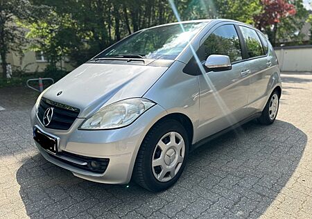 Mercedes-Benz A 160 CDI *KLIMA*SCHECKHEFT*TÜV*4-TÜRER
