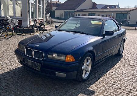 BMW 320i 320