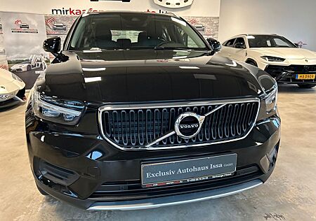 Volvo XC 40 XC40 Momentum Pro 2WD*NAVI*LEDER*SHZ*R-KAM*