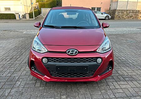 Hyundai i10 1.0 YES!