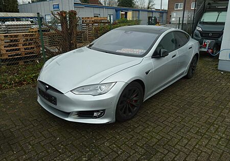 Tesla Model S Dual