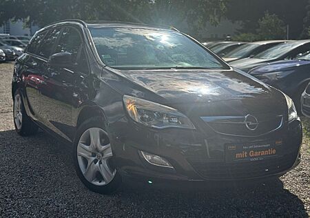 Opel Astra Sports Tourer 1.4 Turbo TÜVNEU*2Hand*Tempo