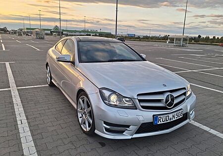 Mercedes-Benz C 350 Coupé Autom. Xenon Tuv neu