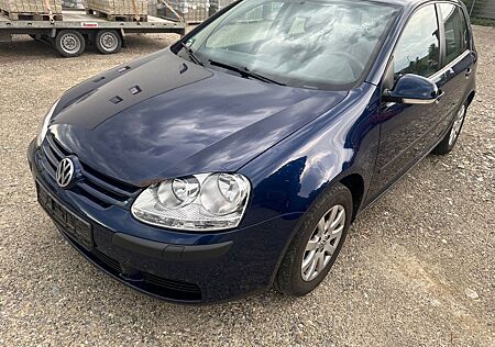 VW Golf Volkswagen V Lim. Trendline