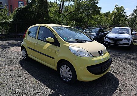 Peugeot 107 Filou Klima Servo
