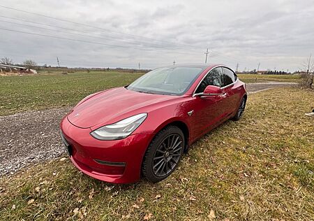 Tesla Model 3 Standard Range Plus Limousine