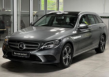 Mercedes-Benz C 220 C 220d T Avantgarde PANO-SD AHK+LED+NAV+PDC&KAM