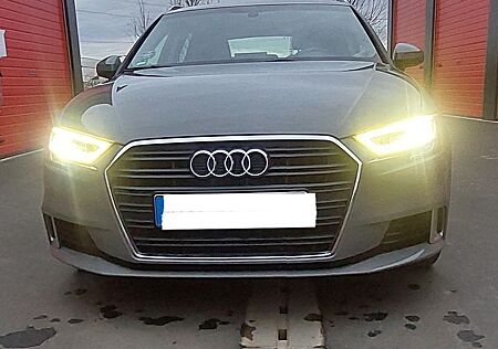 Audi A3 30 g-tron S tronic Sportback -