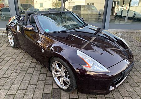 Nissan 370Z ROADSTER 3.7 PACK Automatik 2. HD TÜV