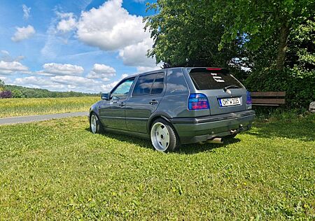 VW Golf Volkswagen 1.6 GL Europe GL Europe
