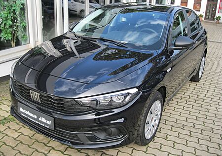 Fiat Tipo 5-Türer Hybrid 1.5 DCT