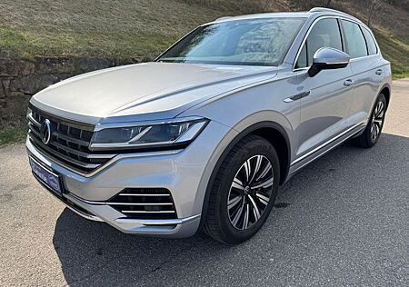 VW Touareg Volkswagen Elegance 4Motion eHybrid/1HD/Leder/Pano/
