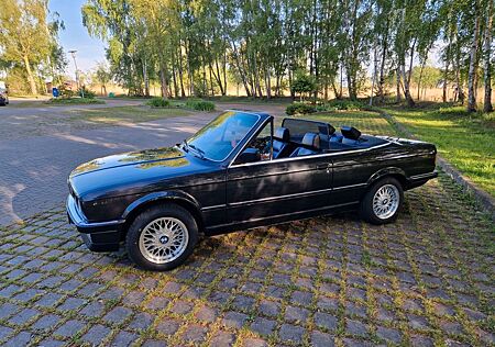 BMW 325i CABRIO H-Kennzeichen