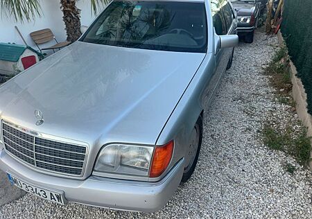 Mercedes-Benz 400