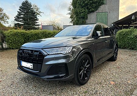 Audi Q7 55 TFSI e quattro tiptronic S line