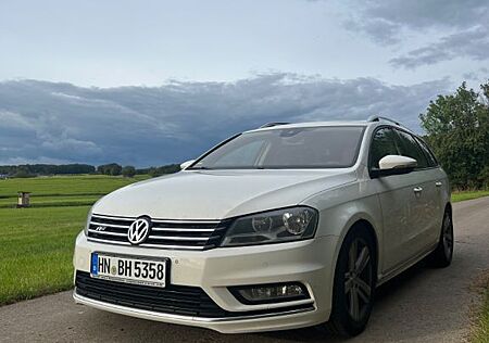 VW Passat Variant Volkswagen 2.0 TDI DSG 130kW R-Line BMT ...