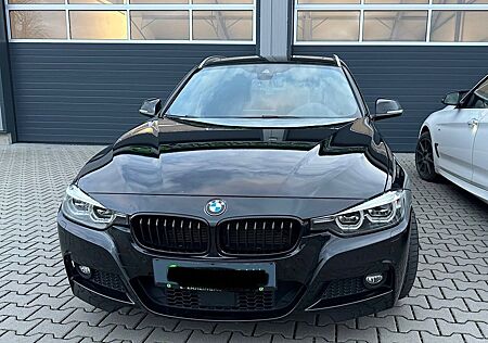 BMW 330d xDrive Touring M Sport Shadow Auto. M S...