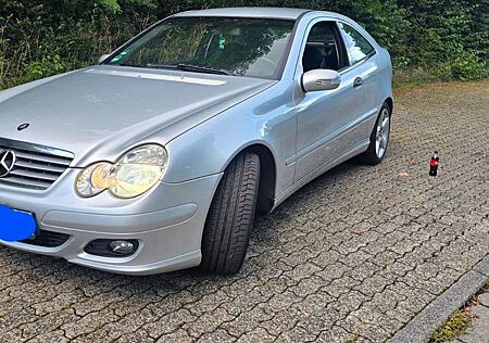 Mercedes-Benz CLC 220 CDI tüv 01/27