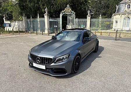 Mercedes-Benz C 63 AMG gebraucht kaufen Mercedes-Benz C 63 AMG Mercedes-AMG C 63 S Coupe Facelift | 1st Owner