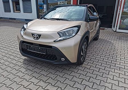 Toyota Aygo (X) 1.0 Team D ACC+DAB+SHZ+KAMERA+ALU+LED