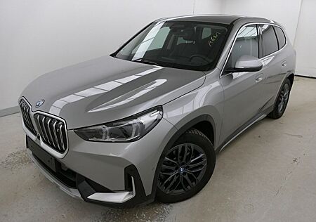 BMW iX1 30 xDrive xLine KZU ACC HiFI AHK RFK Ad. LED