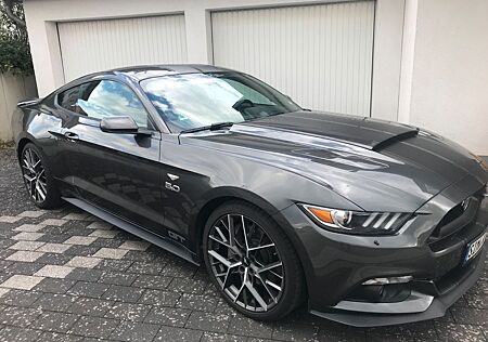 Ford Mustang 5.0 Ti-VCT V8 GT GT